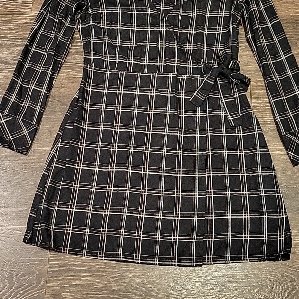 ❤️ NWT! SANCTUARY UPBEAT PLAID WRAP DRESS, 8 - Picture 7 of 15